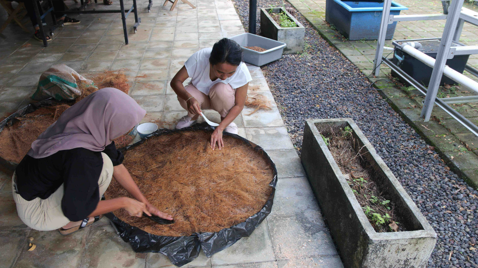 Biomaterial mulching mat | Solutions Catalog Kopernik